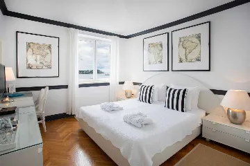 Seaside Villa Retreat with Pool in Dubrovnik