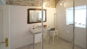 Seafront Heritage Villa With Pool in Orebić