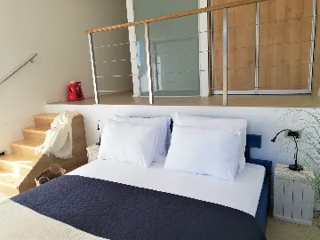 Contemporary Family Villa with Pool in Pula