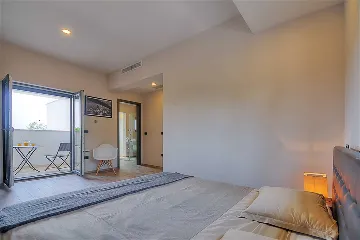 Modern Family Villa with Pool in Višnjan