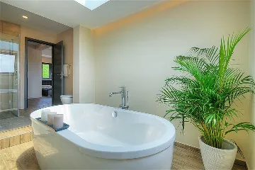 Modern Family Villa with Pool in Višnjan