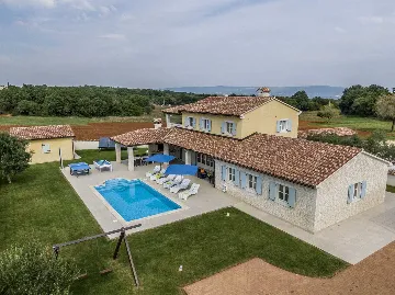 Family Villa with Pool in Krnica Countryside