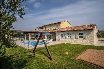 Family Villa with Pool in Krnica Countryside