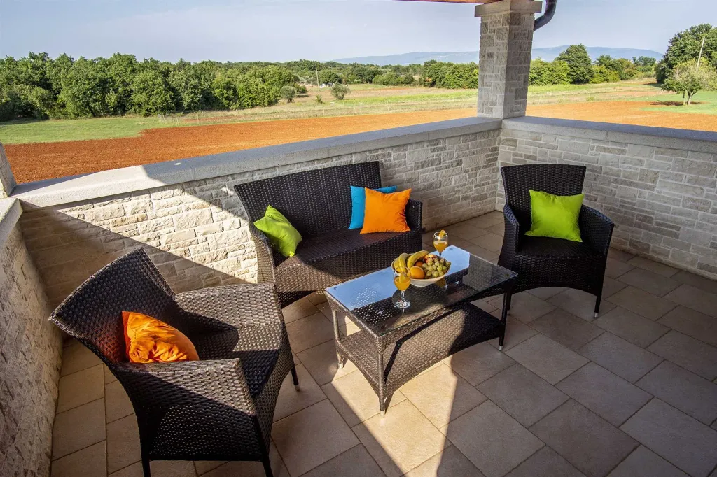 Family Villa with Pool in Krnica Countryside