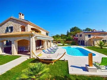 Spacious Villa with Garden and Pool in Opatija