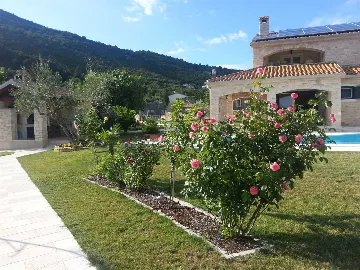 Spacious Villa with Garden and Pool in Opatija