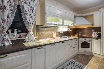 Spacious Villa with Garden and Pool in Opatija