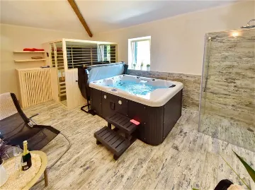 Spacious Villa with Garden and Pool in Opatija