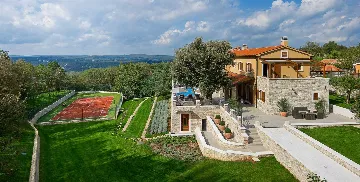Spacious Villa with Pool and Tennis Court in Labin