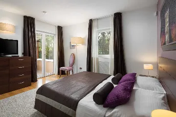 Spacious Villa with Pool and Tennis Court in Labin