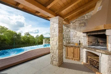 Spacious Villa with Pool and Tennis Court in Labin