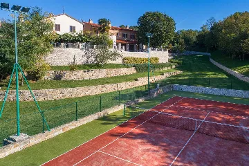 Spacious Villa with Pool and Tennis Court in Labin