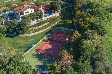Spacious Villa with Pool and Tennis Court in Labin