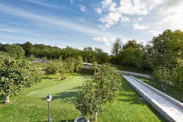 Spacious Villa with Pool and Tennis Court in Labin