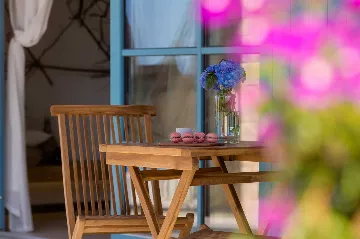 Modern Villa with Pool and Garden in Umag