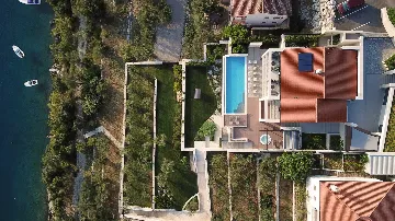 Private Seafront Villa with Pool in Labin