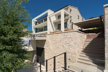 Private Seafront Villa with Pool in Labin