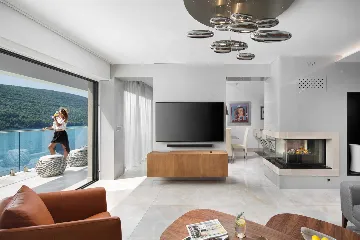 Private Seafront Villa with Pool in Labin