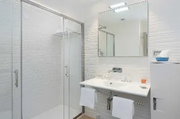 Private Seafront Villa with Pool in Labin