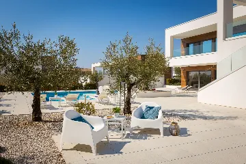 Contemporary Villa Retreat with Pool in Vodnjan