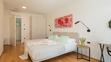 Contemporary Villa Retreat with Pool in Vodnjan