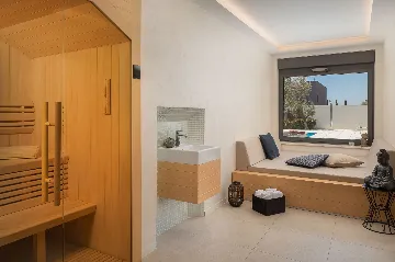 Contemporary Villa Retreat with Pool in Vodnjan