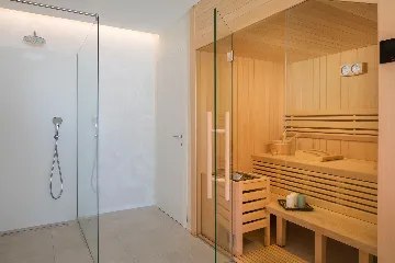 Contemporary Villa Retreat with Pool in Vodnjan