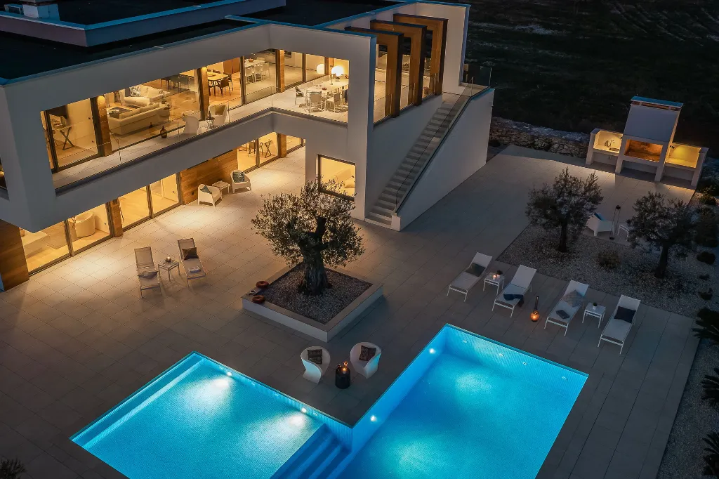 Contemporary Villa Retreat with Pool in Vodnjan