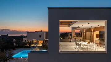 Contemporary Villa Retreat with Pool in Vodnjan