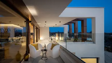 Contemporary Villa Retreat with Pool in Vodnjan