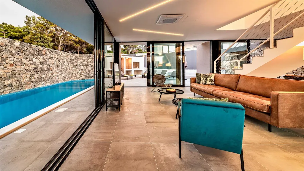 Contemporary Villa with Pool in Sutivan, Brac