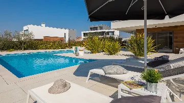 Modern Villa with Pool and Entertainment Room Vodnjan