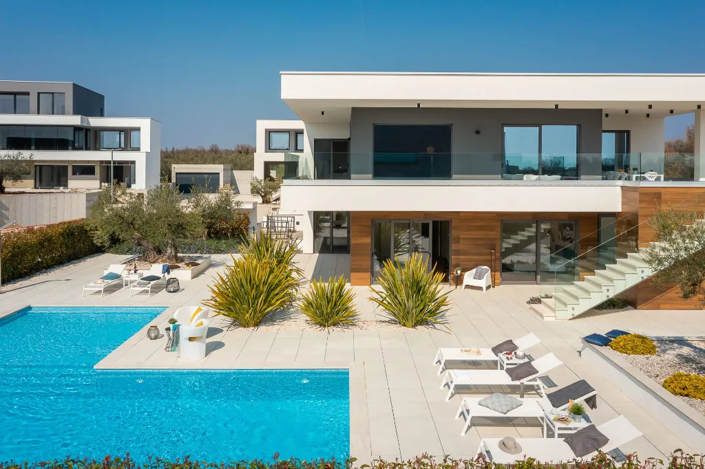 Modern Villa with Pool and Entertainment Room Vodnjan