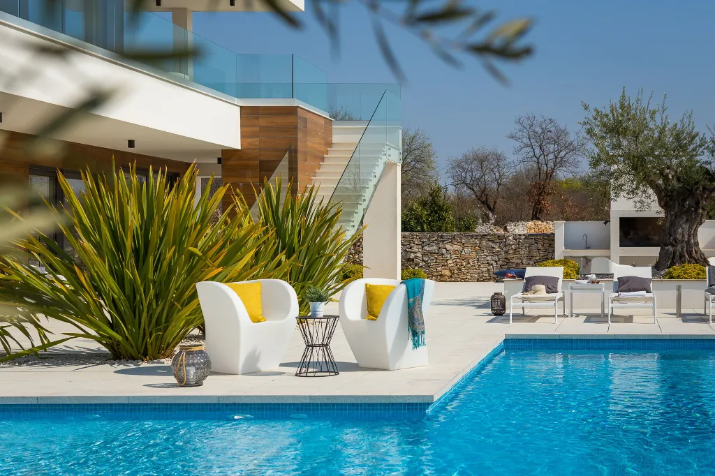 Modern Villa with Pool and Entertainment Room Vodnjan