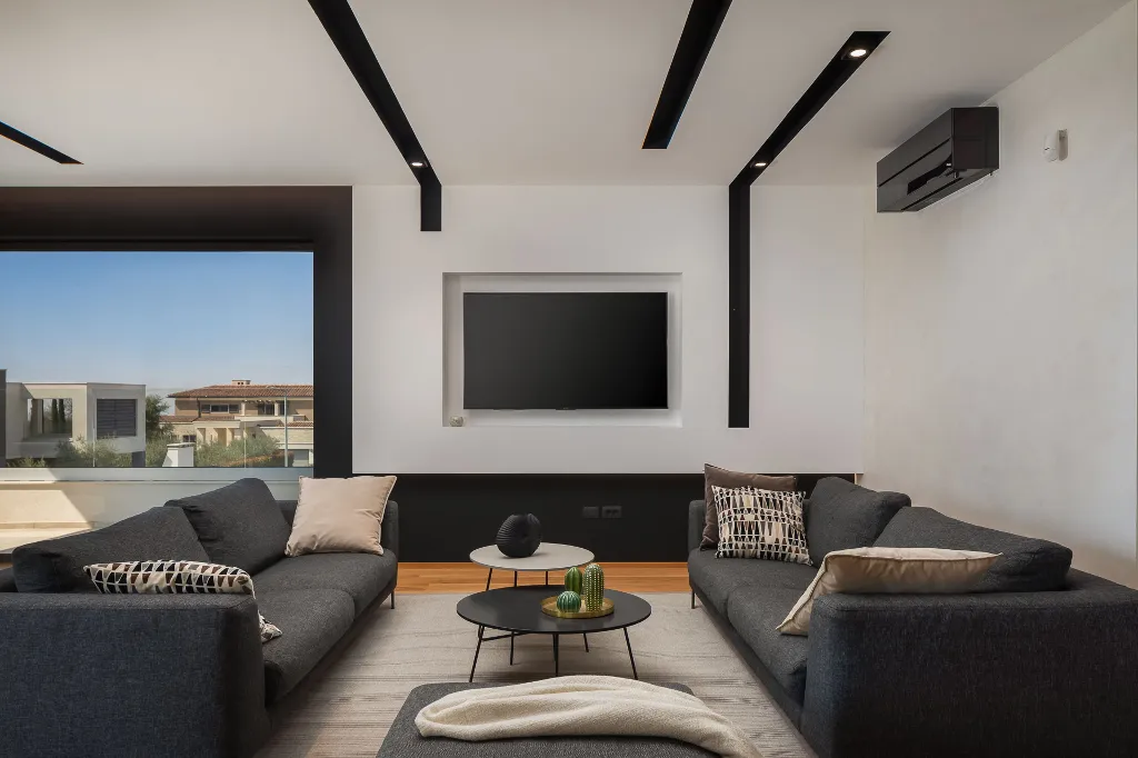 Modern Villa with Pool and Entertainment Room Vodnjan
