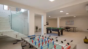 Modern Villa with Pool and Entertainment Room Vodnjan