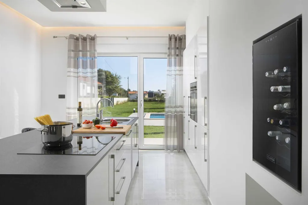 Contemporary Villa with Pool and Garden in Medulin