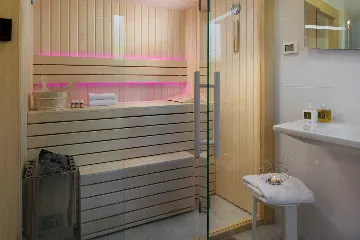 Contemporary Villa with Pool and Garden in Medulin