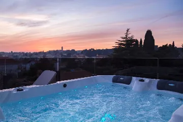 Contemporary Villa with Pool and Garden in Medulin