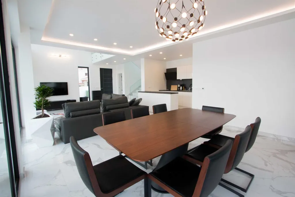 Modern Villa with Pool in Zaton