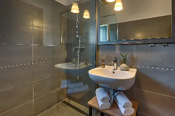 Stylish 4-Bedroom Villa with Pool in Opatija