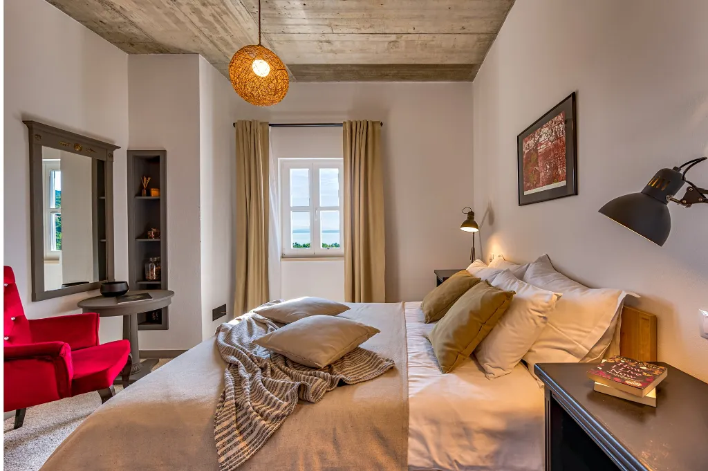 Stylish 4-Bedroom Villa with Pool in Opatija
