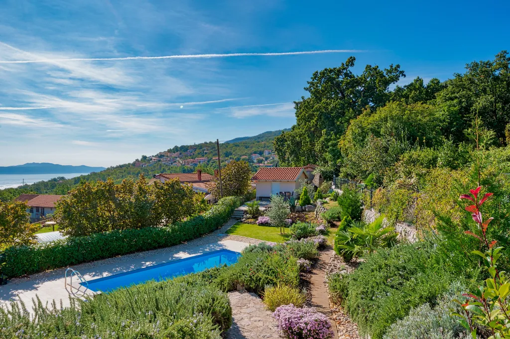 Stylish 4-Bedroom Villa with Pool in Opatija