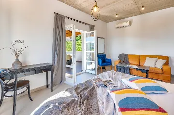 Stylish 4-Bedroom Villa with Pool in Opatija