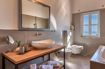 Stylish 4-Bedroom Villa with Pool in Opatija