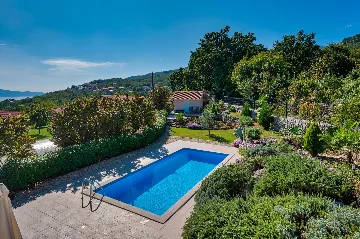Stylish 4-Bedroom Villa with Pool in Opatija