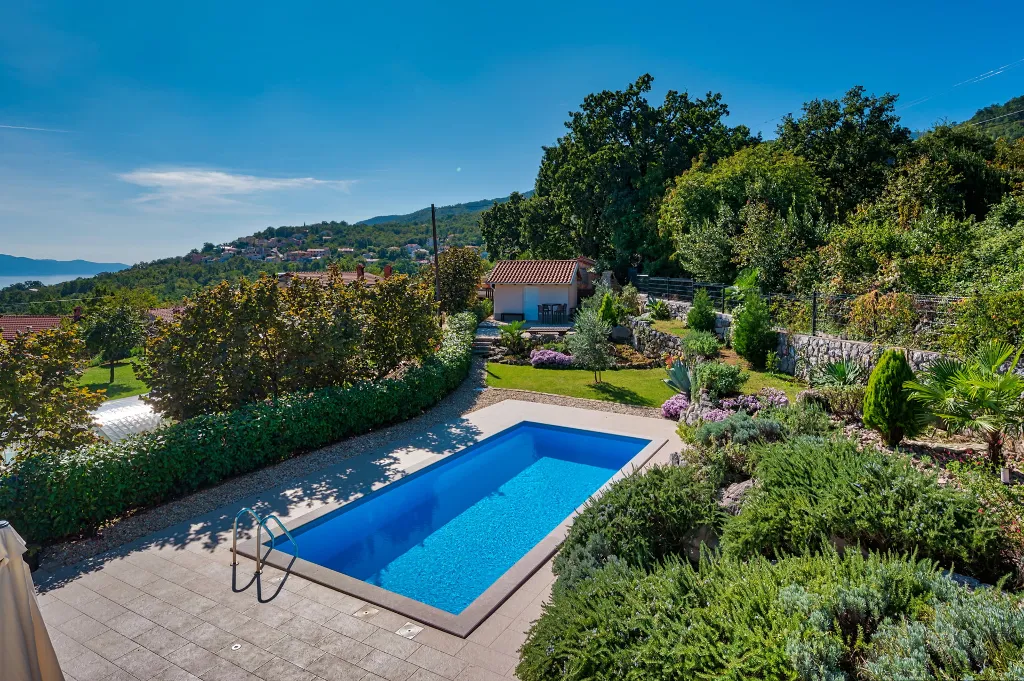 Stylish 4-Bedroom Villa with Pool in Opatija