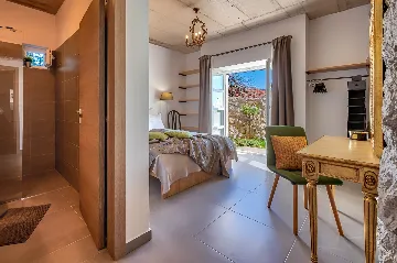 Stylish 4-Bedroom Villa with Pool in Opatija