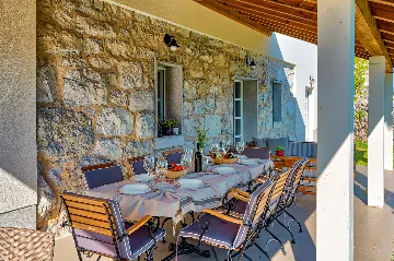 Stylish 4-Bedroom Villa with Pool in Opatija