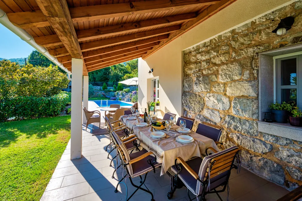 Stylish 4-Bedroom Villa with Pool in Opatija